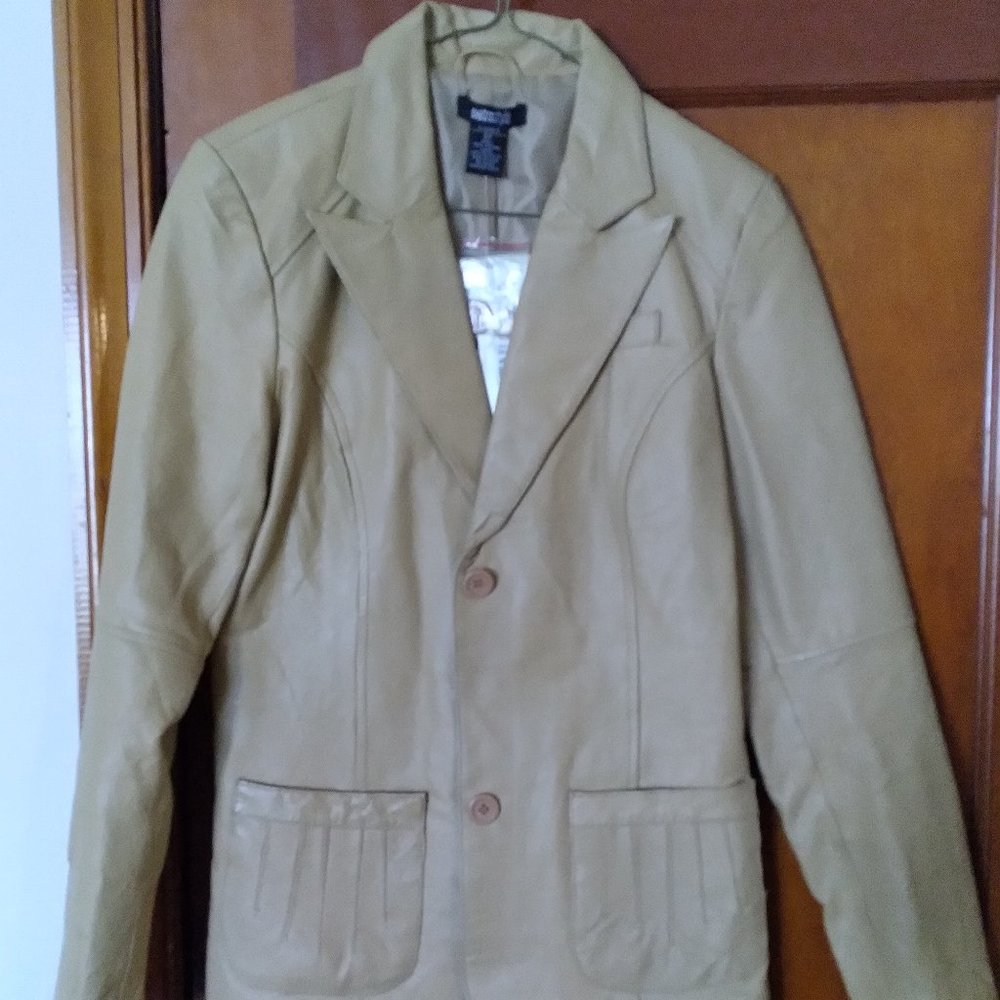 Women's Vintage Leather Jacket